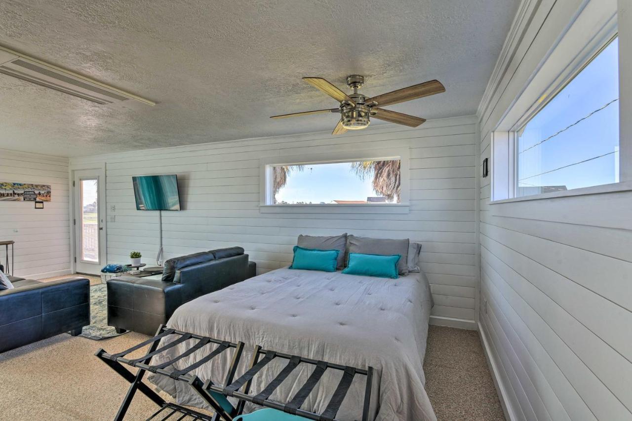 Open-Concept Cottage Less Than 1 Mi To Beach! Surfside Beach Exterior photo
